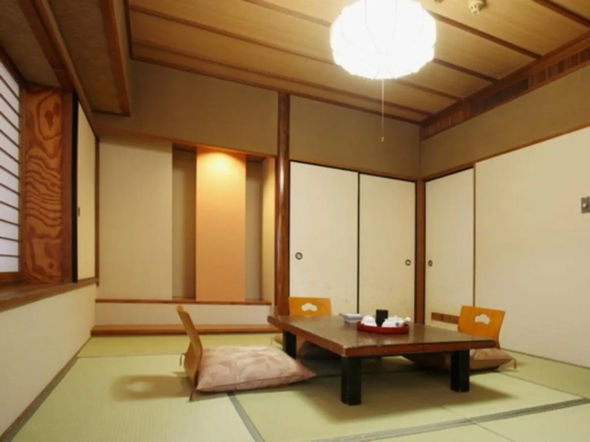 Hotel Ryokan Kuramoto - Vacation Stay 63444V Osaka